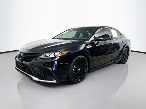 Used 2024 Toyota Camry XSE w/ Driver Assist Package FWD image 10