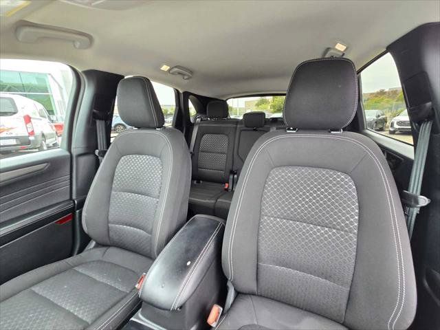 Used 2025 Ford Escape Active AWD/4WD image 21