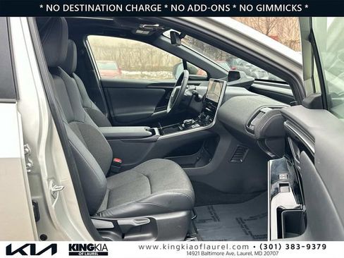 Used 2023 Toyota bZ4X XLE w/ Weather Package image 15