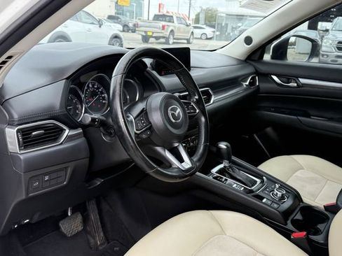 Used 2017 MAZDA CX-5 Touring w/ Preferred Equipment Package image 15