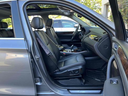 Used 2017 BMW X3 xDrive28i AWD/4WD image 36