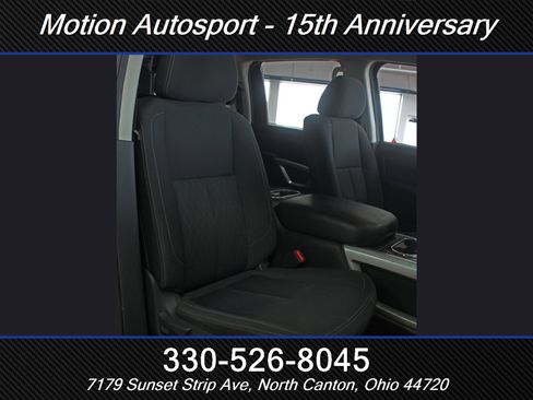 Used 2016 Nissan Titan SV image 35