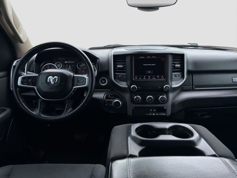 Used 2020 RAM 1500 Big Horn AWD/4WD image 14