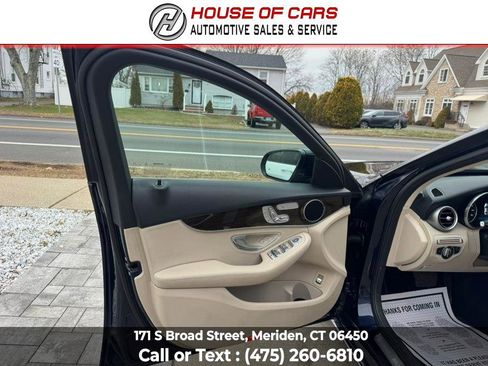 Used 2019 Mercedes-Benz C 300 C 300 4MATIC Sedan image 20