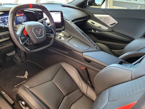 Used 2020 Chevrolet Corvette Stingray Preferred Cpe w/ 2LT Preferred Equipment Group RWD image 7