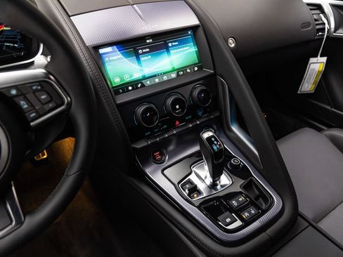 Used 2024 Jaguar F-TYPE R-Dynamic RWD image 21