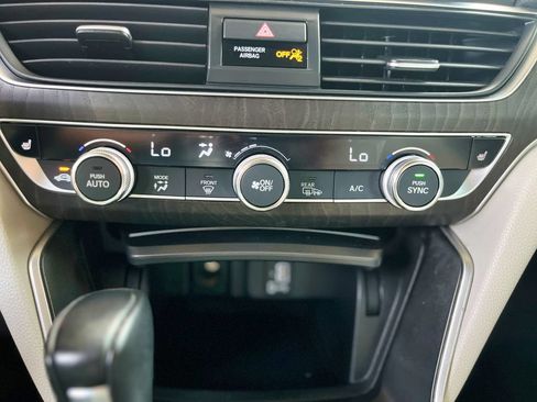 Used 2018 Honda Accord EX-L image 54
