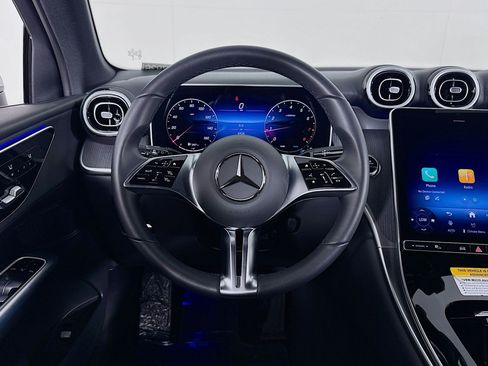 Certified 2025 Mercedes-Benz GLC 300 GLC 300 image 5