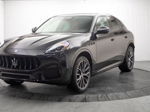 New 2026 Maserati Grecale Modena image 6