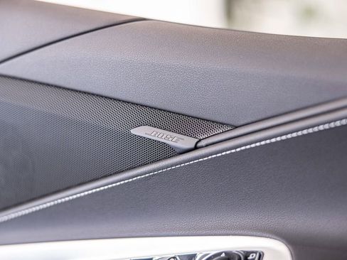 Used 2021 Chevrolet Corvette Stingray Convertible w/ 1LT image 30