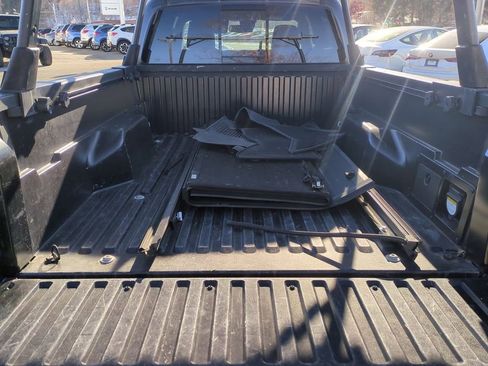 Used 2023 Toyota Tacoma TRD Sport w/ Black Out Package (TMS) image 25