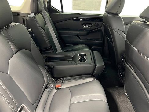 New 2025 Honda Pilot EX-L image 37