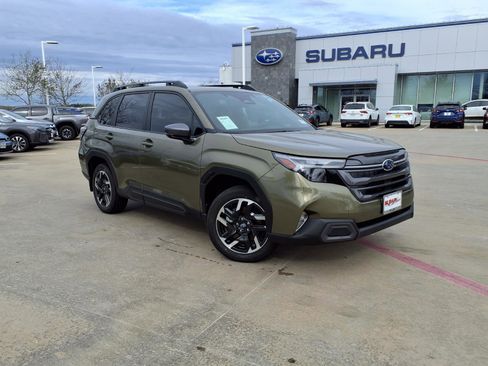 New 2026 Subaru Forester Limited image 1