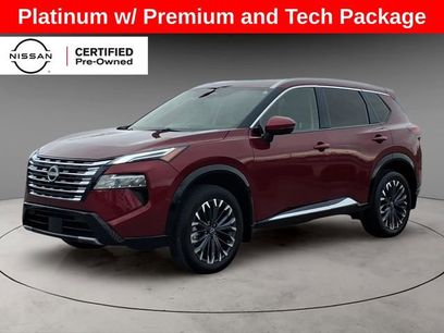 Used 2025 Nissan Rogue Platinum w/ Tech Package