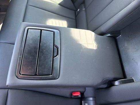 Used 2021 BMW 330i Sedan w/ Convenience Package RWD image 16