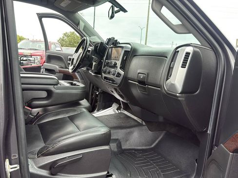 Used 2015 GMC Sierra 2500 SLE w/ SLE Preferred Package AWD/4WD image 27