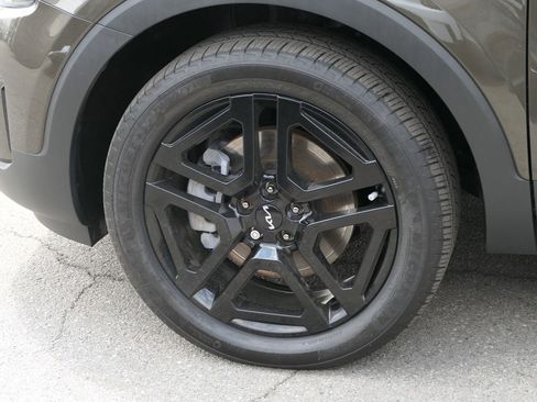 Used 2024 Kia Telluride EX X-Line AWD/4WD image 10