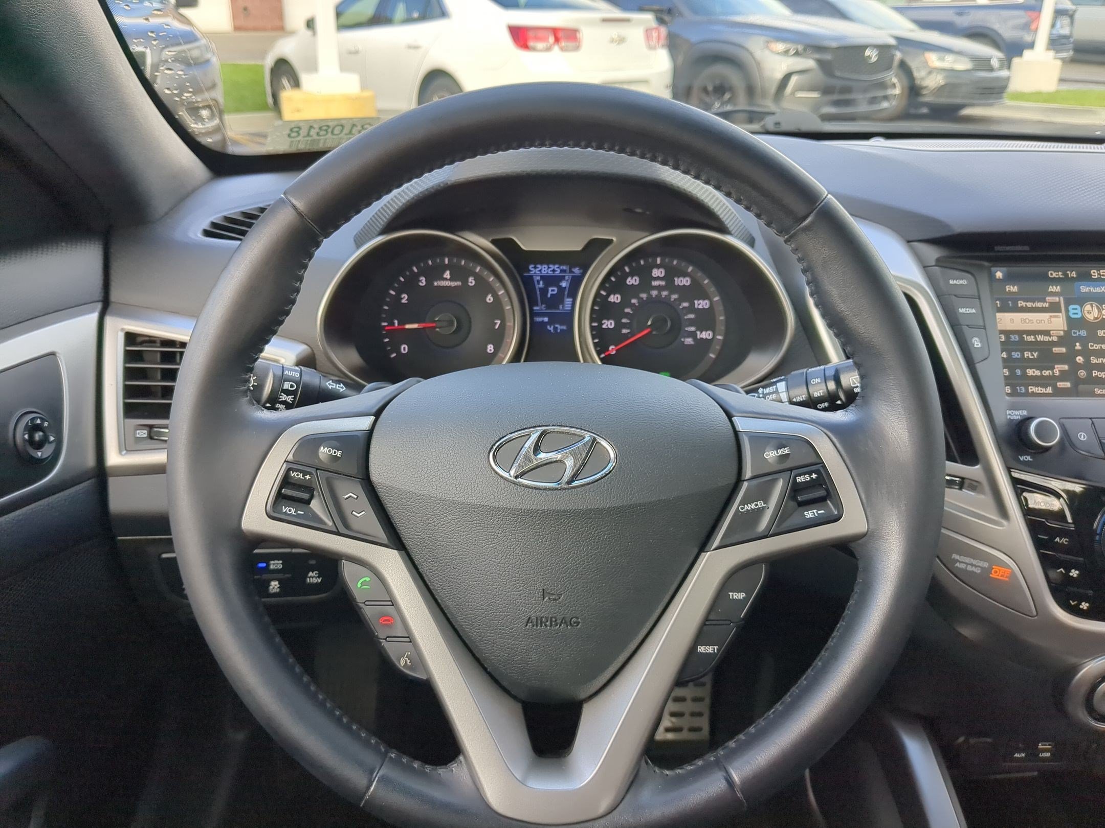 Used 2016 Hyundai Veloster w/ Option Group 03 FWD image 16