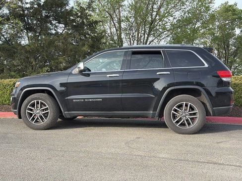 Used 2019 Jeep Grand Cherokee Limited w/ Luxury Group II image 11
