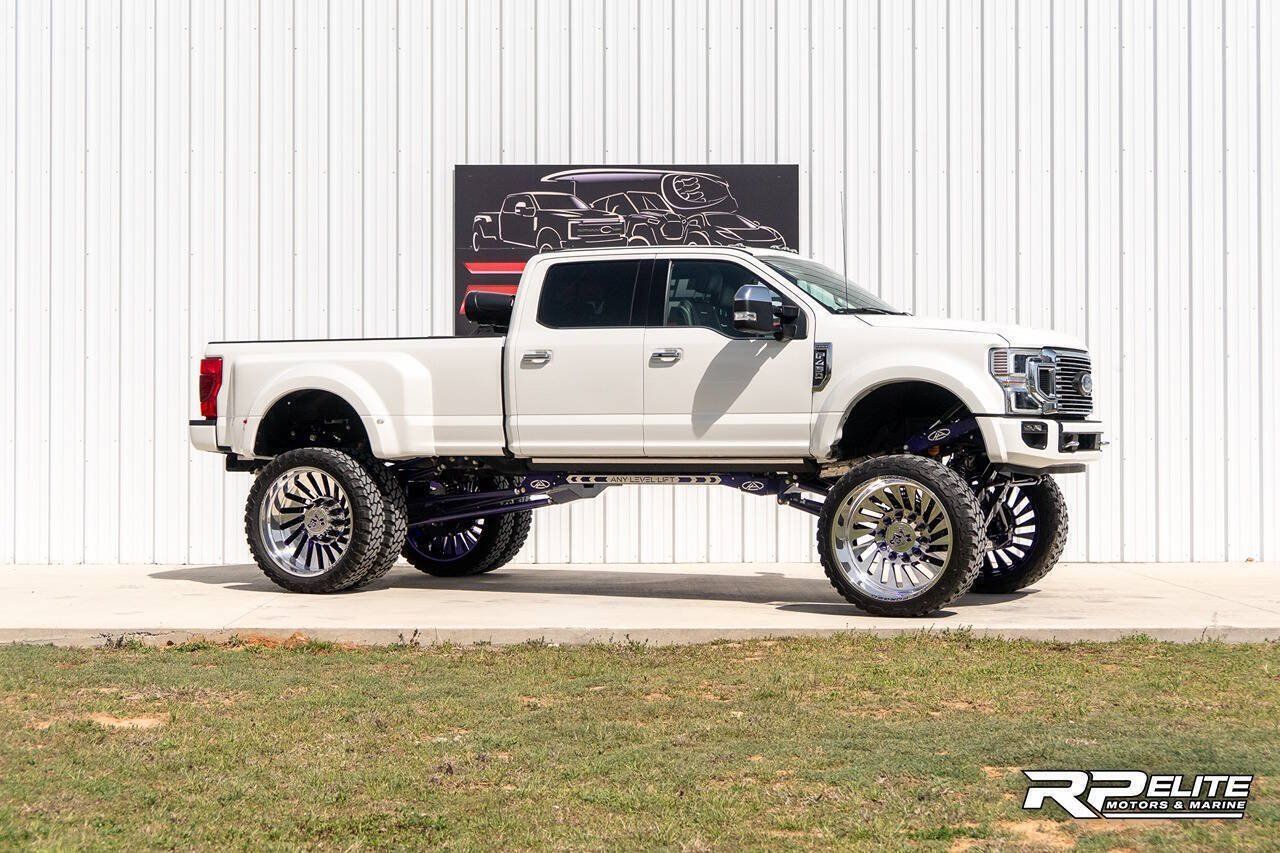 Used 2021 Ford F450 Platinum w/ FX4 Off-Road Package AWD/4WD image 1