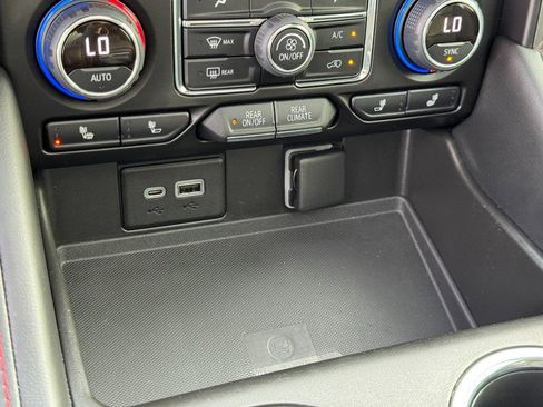 Used 2022 Chevrolet Tahoe RST w/ Luxury Package image 22