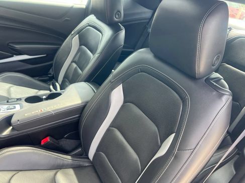 Used 2019 Chevrolet Camaro LT w/ RS Package RWD image 5