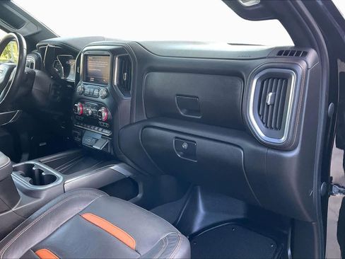 Used 2021 GMC Sierra 1500 AT4 w/ AT4 Value Package image 18