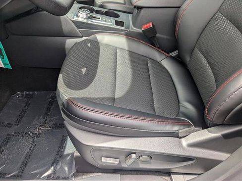 New 2025 Ford Escape ST-Line w/ Equipment Group 301A image 4