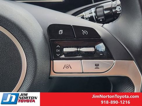 Used 2021 Hyundai Elantra SEL w/ Convenience Package image 29