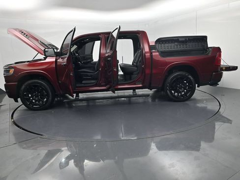 Used 2025 RAM 1500 Limited AWD/4WD image 74