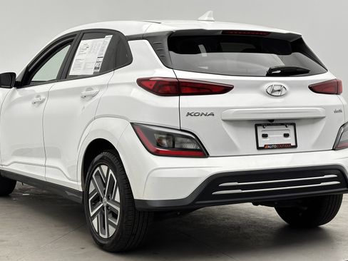 Used 2023 Hyundai Kona SEL image 7
