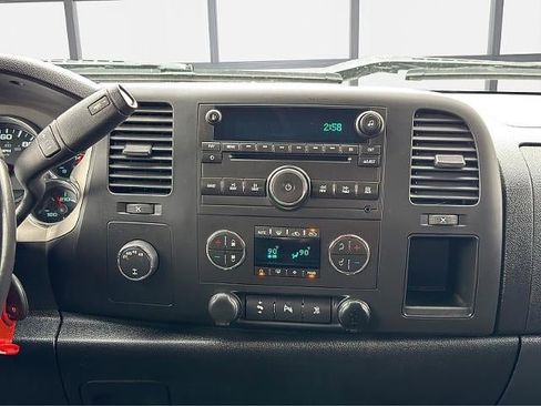 Used 2011 Chevrolet Silverado 1500 LT w/ All-Star Edition image 45