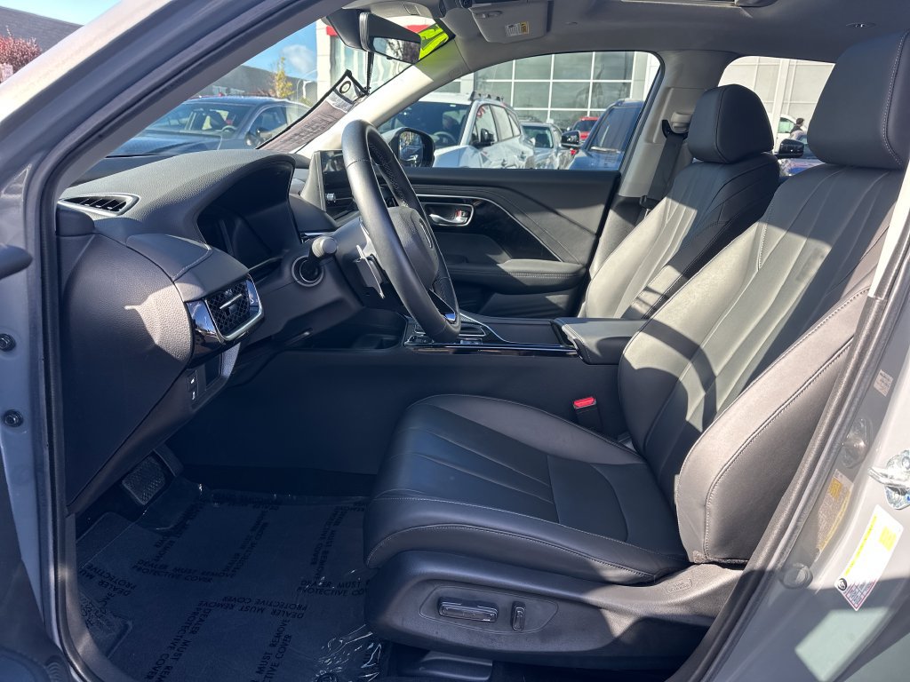 Used 2025 Acura ADX AWD image 12