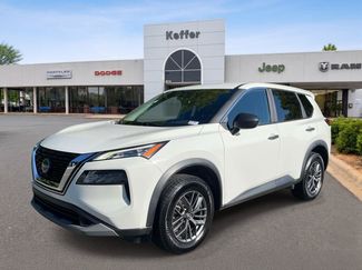 Used 2023 Nissan Rogue S AWD/4WD video 1