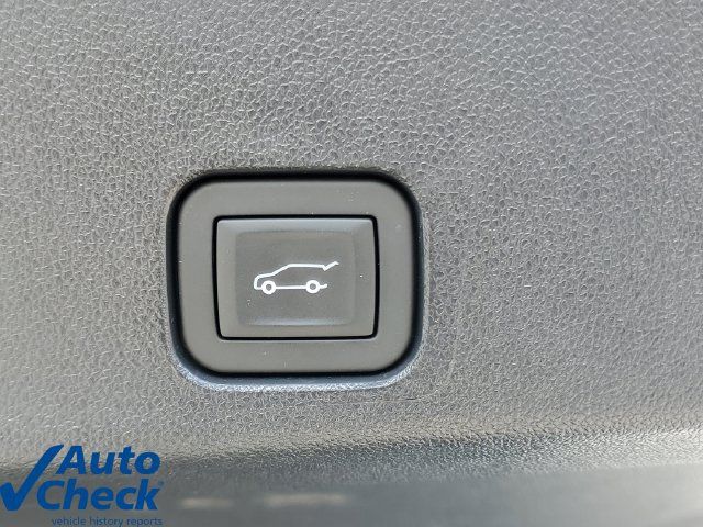 Used 2025 Buick Enclave Preferred FWD image 10