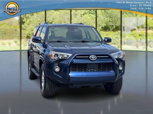 Used 2021 Toyota 4Runner SR5 Premium w/ Moonroof Package RWD image 7