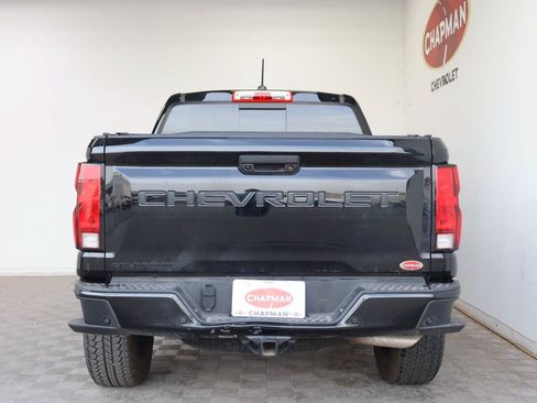 Used 2025 Chevrolet Colorado Trail Boss AWD/4WD image 6