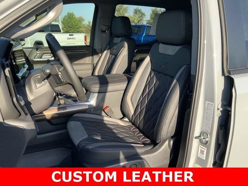 New 2025 Chevrolet Silverado 1500 RST image 7