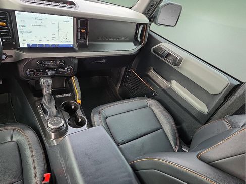 Certified 2023 Ford Bronco Badlands image 12