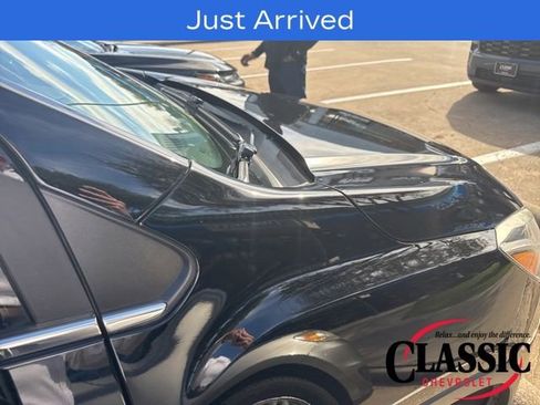 Used 2020 Chevrolet Trax LT w/ LT Convenience Package image 25