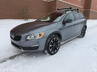 Used 2018 Volvo V60 T5 Cross Country w/ Convenience Package