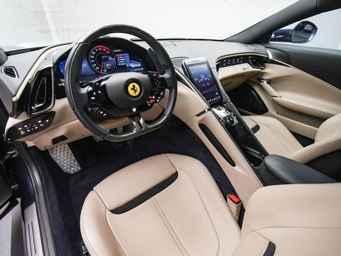 Certified 2022 Ferrari Roma image 12