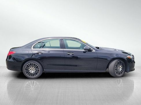 Used 2024 Mercedes-Benz C 300 Sedan image 3