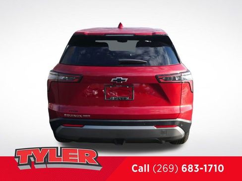 New 2026 Chevrolet Equinox LT w/ Convenience Package II image 7