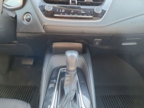 Used 2023 Toyota Corolla SE FWD image 11
