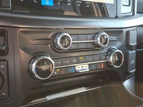 Used 2025 Ford F150 Lariat w/ Bed Utility Package AWD/4WD image 15