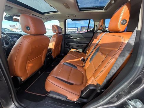 Used 2017 GMC Acadia SLT image 10