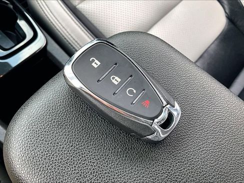 Used 2024 Chevrolet TrailBlazer LT w/ LT Cold Weather Package FWD image 33