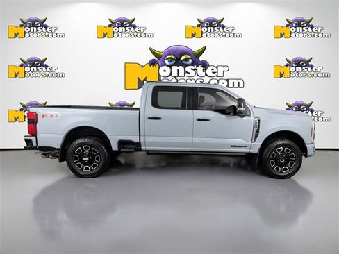 Used 2024 Ford F250 Platinum image 4