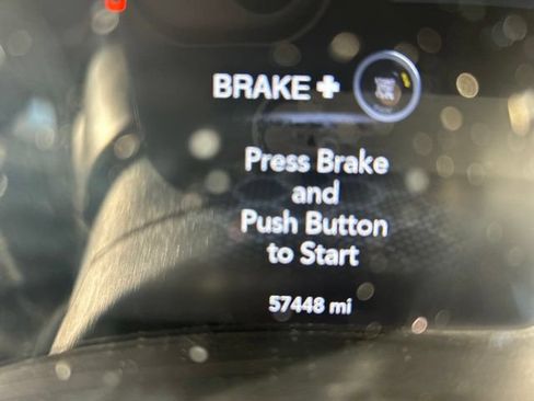 Used 2021 Dodge Charger SXT AWD/4WD image 12